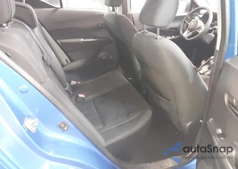 2021 Nissan Kicks S Xtronic Cvt from USA, damaged, VIN 3N1CP5BV4ML485043